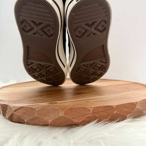 Converse Chuck 70 Hi Leather Dark Matter Gray Men's Size 7 Women's 9 Shoes New - Picture 5 of 7